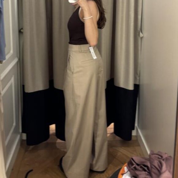 Yasmin Straight Leg Pant - Picture 4 of 6